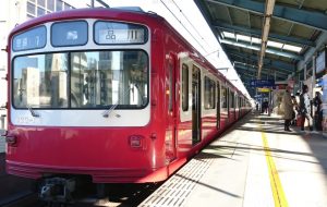 だるま電車・京急800形 - 中河原昭仁