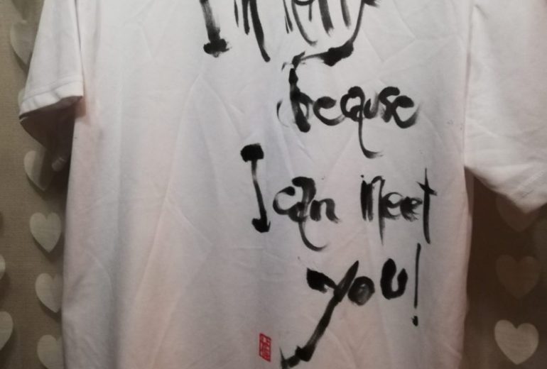 手書きＴシャツ