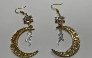 トカゲと三日月 - ねむ