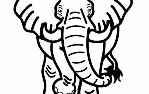 アフリカゾウ - シマハイエナ