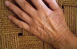 お父さんの手 - 真鍋哲地