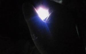 手から光りが生まれた日 - 真鍋哲地