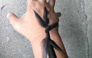 水墨炎ブラックボディペイント主義 - 真鍋哲地