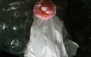 尊い廃棄物の麗人 - 真鍋哲地