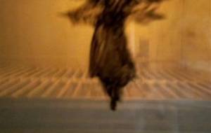 悲しみ廃墟的愛造形 - 真鍋哲地