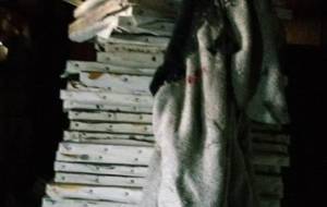 ピラミッド廃棄物質的立体的宝物アートインスタレーション - 真鍋哲地