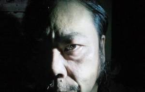 渇いた心、優しい母さんの笑顔 - 真鍋哲地