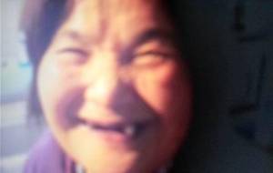 母さん笑顔の居場所 - 真鍋哲地