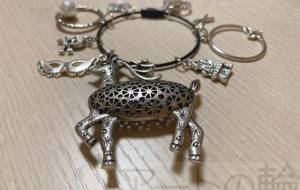 鹿さん?ジャラジャラキーリング - ミチェル