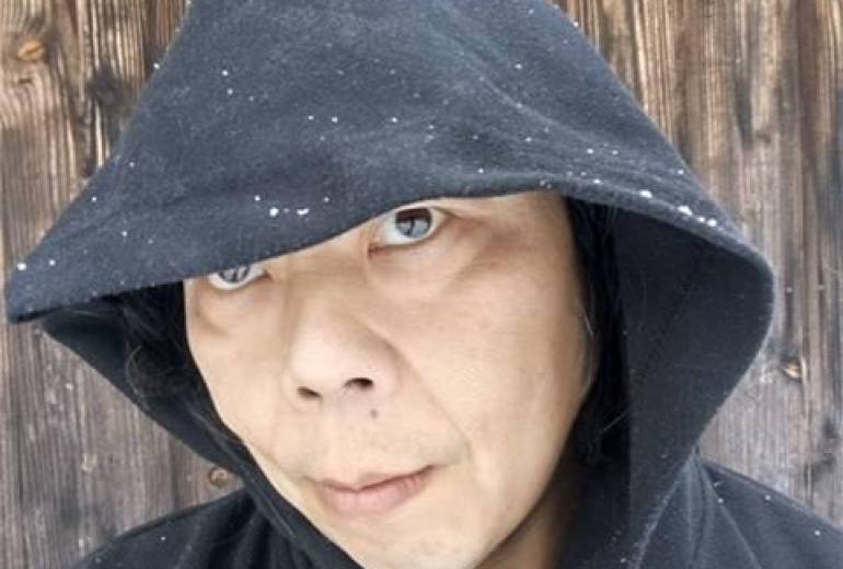 全て失った修道僧みたいに