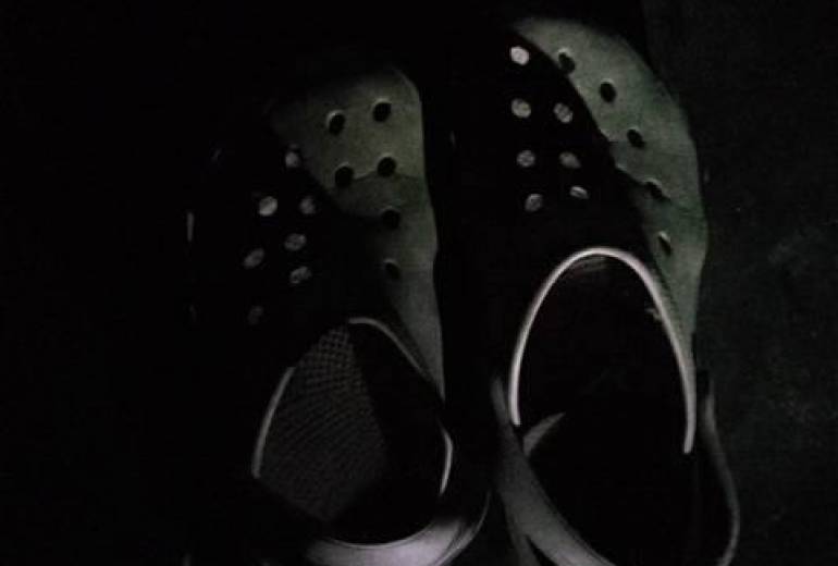 母さんおやすみ