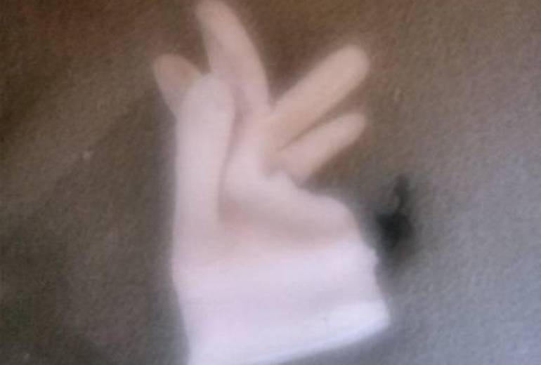 母さん、思い出のてぶくろ