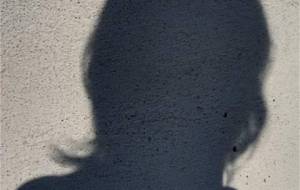 美しい女に憧れる - 真鍋哲地