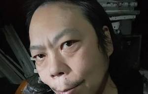 輪ーっ少しお久しぶりです(肖像写真) - 真鍋哲地