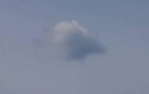 雲、どこへ行くの、ねえ雲、(一人ボッチ僕たち家族みたい) - 真鍋哲地