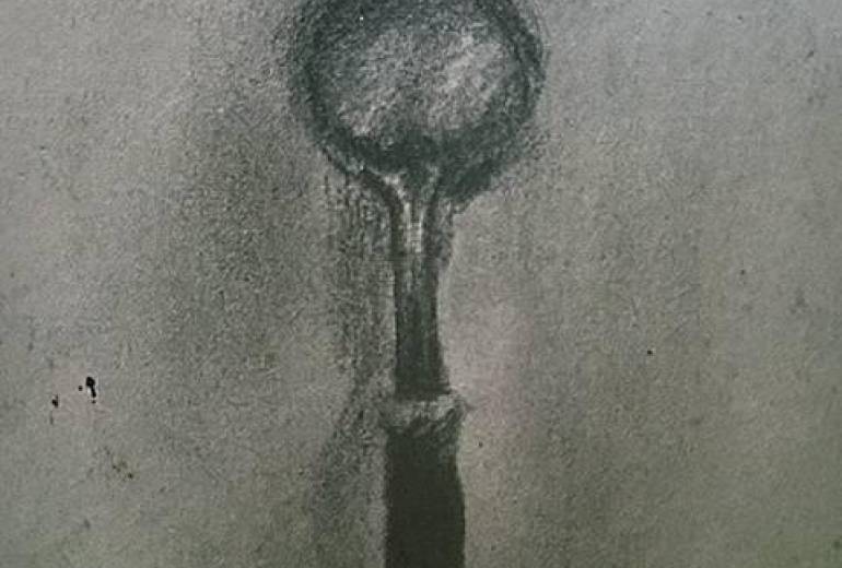 汚いオタマ、母さん一生懸命、料理、作ってた