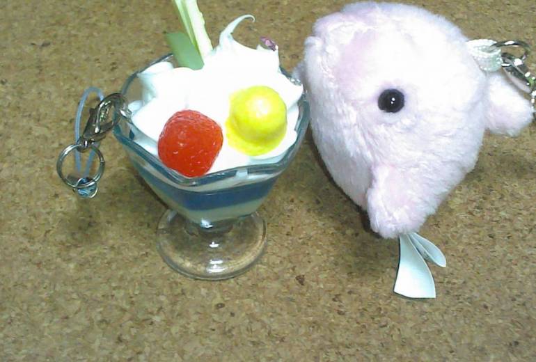 イルカとパフェ