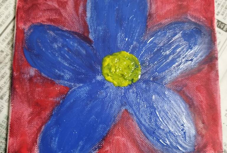 Blue Flower – Finger Painting