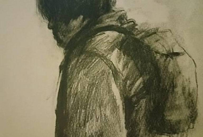 ホームレス　空腹の老人（炊き出しを寒空のなか待つ）