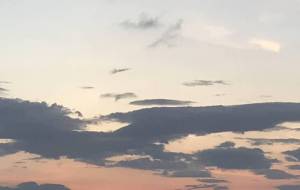 夏の夕空 - ルイ