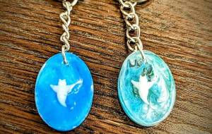 レジン作品 クリオネキーホルダー - 宇宙くらげ