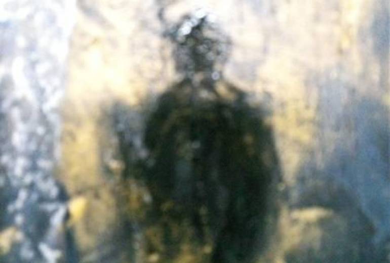 悪夢で目覚める、僕を癒して母さん、また会えるかなぁ