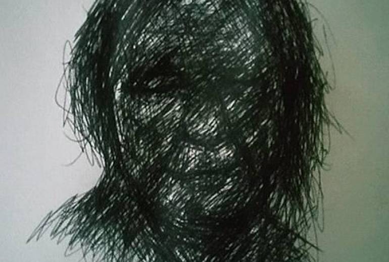 ボールペン、ドローイング（ひと昔、前の日本のおばさん）