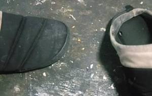 母さんが僕の頬っぺたチョンと母さん、母さん、母さん、カワイ子ちゃんって - 真鍋哲地