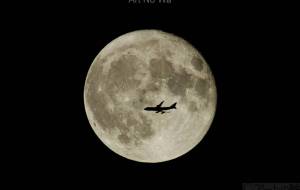 満月×ジャンボ機〜奇跡の一枚 - Masafumi