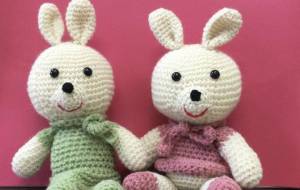 ウサギの編みぐるみ - 坂口君代