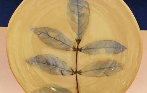 葉っぱのお皿 - 松川永遠