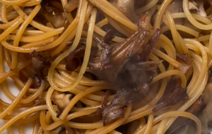 舞茸バター醤油パスタ - 笹谷正博