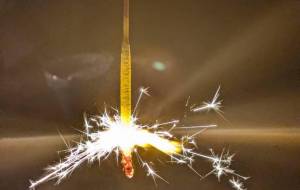 思い出の手持ち花火 - 宇宙くらげ