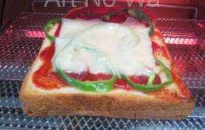 ピザトースト - BOBOMIND