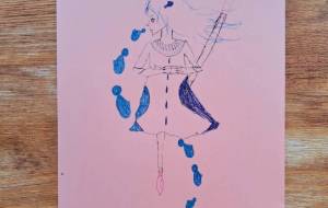 魚の主が歌って踊っているところ。 - 宇宙水晶