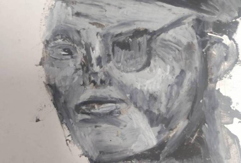 モノクロの中の犠牲者