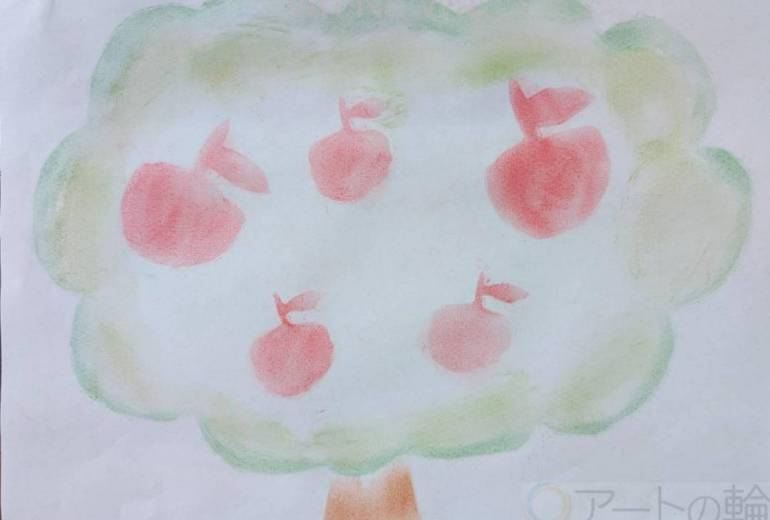 りんごのなる木