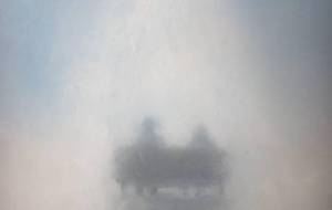 母さん夏の日、入道雲、思い出になる、母さんとベンチで話した - 真鍋哲地 