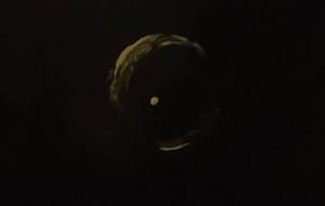 騒ぐ人たち、笑い声？ - 真鍋哲地 