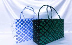 バッグ - ユウリ 