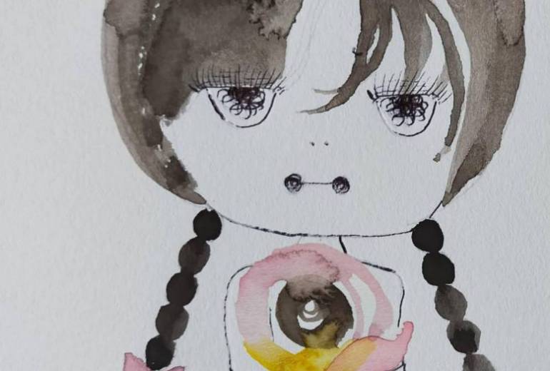 薔薇？を抱いた女の子アップ