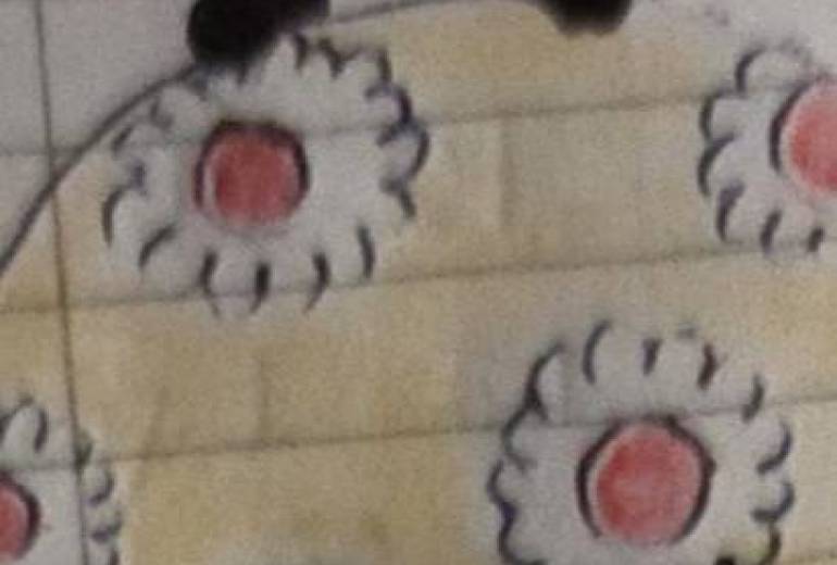 お洒落な女の子　パンダを付けて、アップ