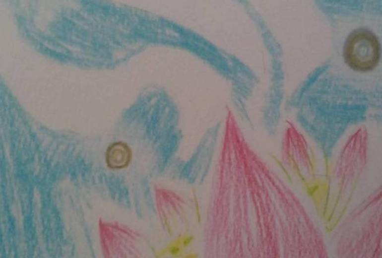 太陽の歌声の中で。