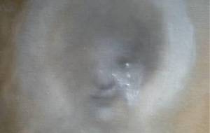 母さんかげり光の中、泣いてるの、母さん思い出してるね、大切な母さん - 真鍋哲地