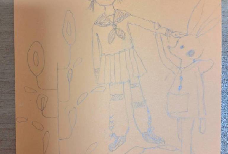 女の子とウサギの海模様