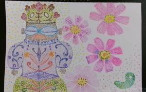 勾玉とコスモスに思いを馳せる遮光器土偶さん - 明紅葉 