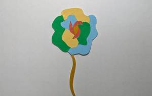 変な薔薇 - カワウソ 