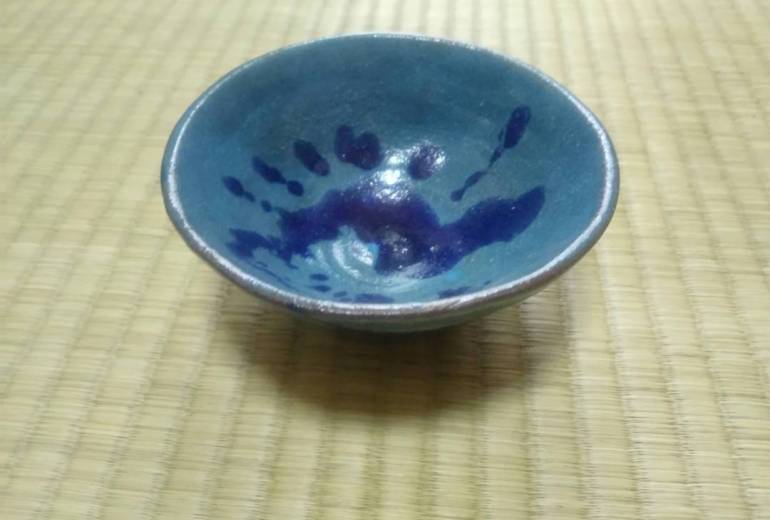芸術　茶碗　色