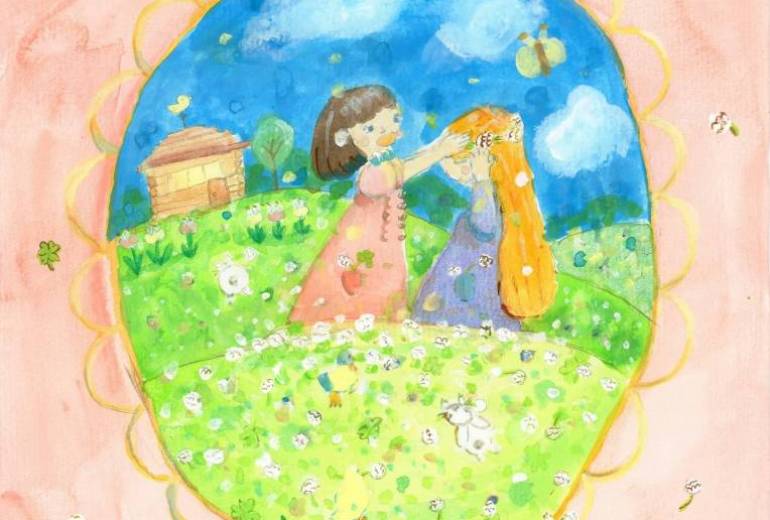 クラブ　シロツメクサであそぶ女の子。