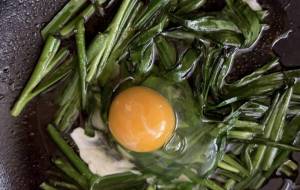 ニラ玉 - 笹谷正博 